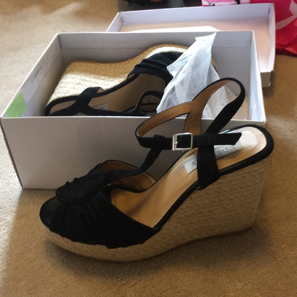 Steve Madden wedges